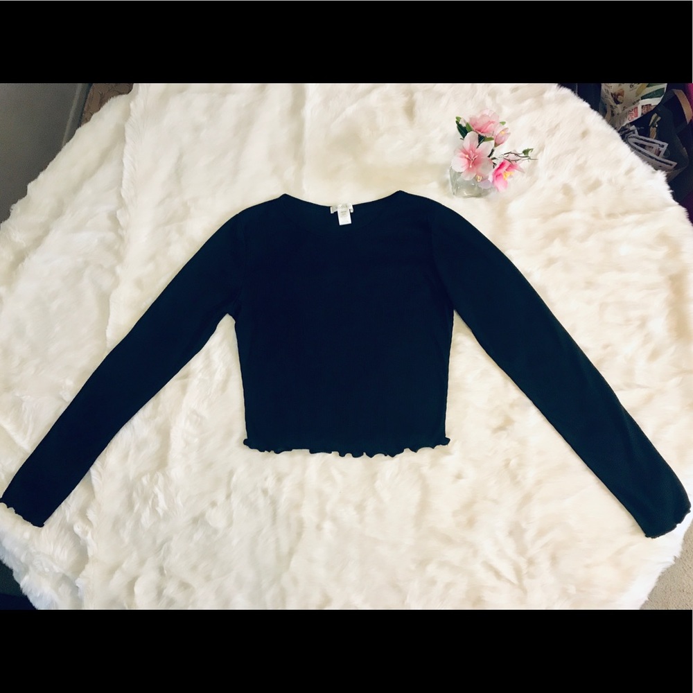 Ribbed Black Fitted Top NWOT